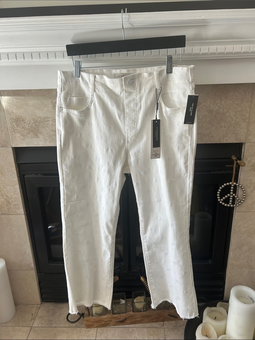 Liverpool White Gia Glider Crop Ankle Jeans with Subtle Dot Texture